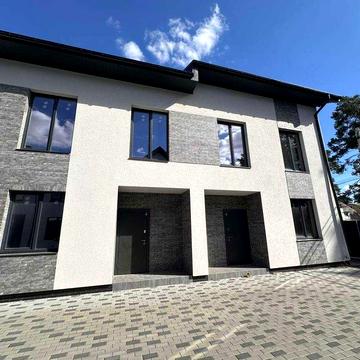 Таунхаус в центре Ирпеня с центральными коммуникациями всего за 77000$