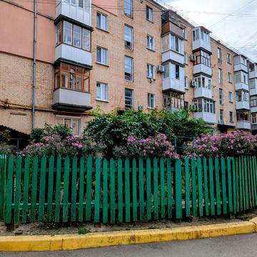 Євгена Тельнова вул., 9 к1