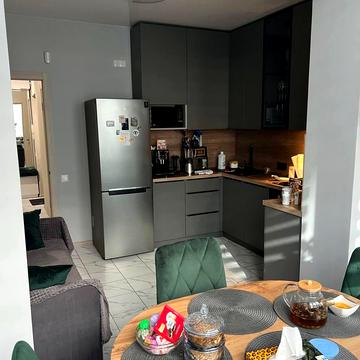 Героїв Небесної Сотні просп., 34/1