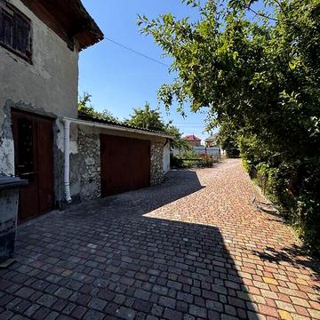 Продаж 3к Квартира Малишка вулиця