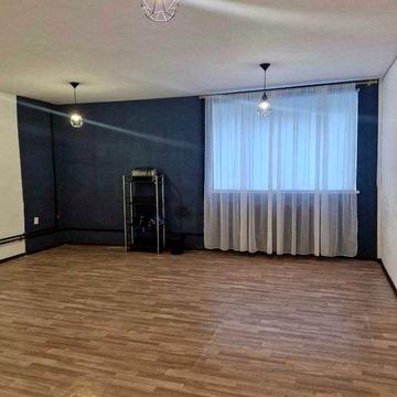 Продається 1на квартира в центрі під комерцію