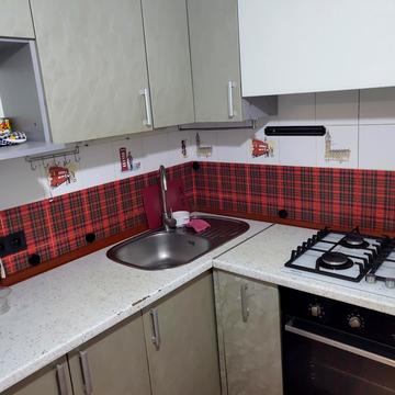 Відрадний просп. (Чубаря), 8