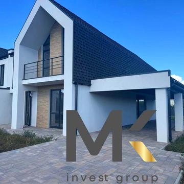 Дуплекс з парковкою в Дмитрівці.