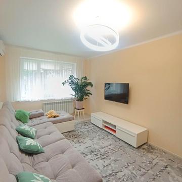 Марії Литвиненко-Вольгемут вул., 44