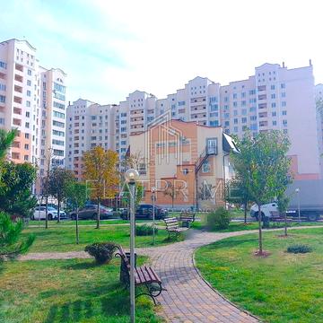Чубинського вул., 8-Б
