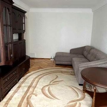 Оренда 2к квартири Голосієвський Антоновича 97 м. Палац України