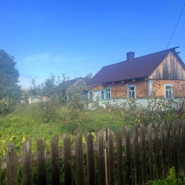 Продам деревʼяний будинок
