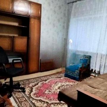 Продам 1 комн кв-ру  метро Малышева