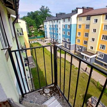 Квартира з частковим ремонтом