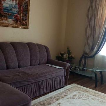 Продам 3-кімнатну квартиру з індивідуальним газовим опаленням