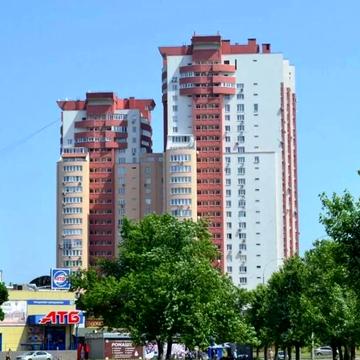 Павла Тичини просп., 18-Б