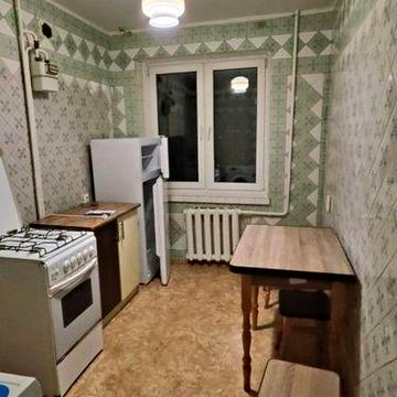 Продам 3ком квартиру на Красном Камне