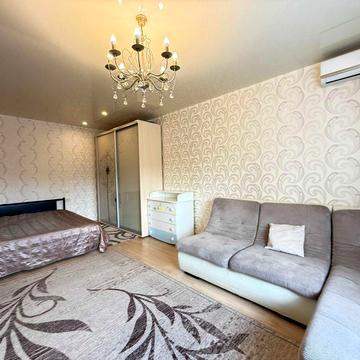 Продаж Євро 2 кімнатної квартири біля школи! Держ.програми - так!