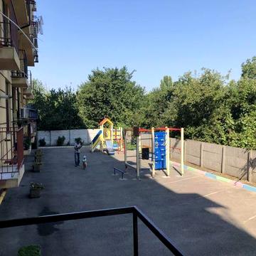 Продам 3-кімнатну квартиру, р-н вул. Робоча, від власника,з паркомісем