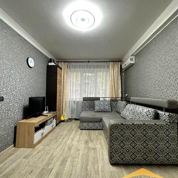 Продаж 2-х кім. Квартири вул. Бульвар Центральний