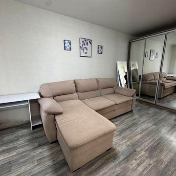 Чудова квартира по бул. Лесі Українки 20, метро Печерська 2 хвилини