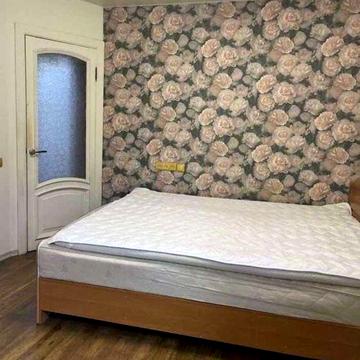 Сдается 2к квартира на ул.Макарова 1а