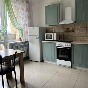 Оренда 1 кім в новому будинку Мега Сіті