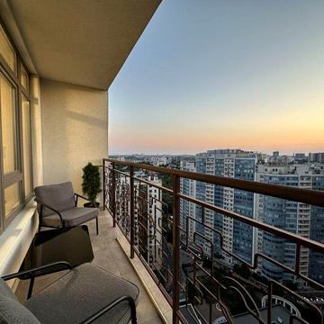 Первая сдача! Новая квартира с террасой в Аркадии