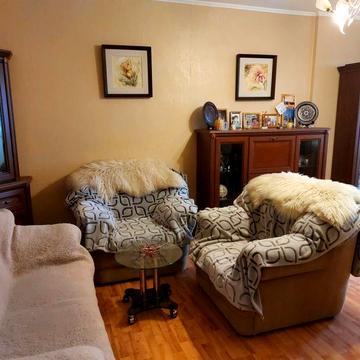 Продам 2-х ком.кв.с ремонтом ЖК г.Каменское,пр.Металлургов 84-В.