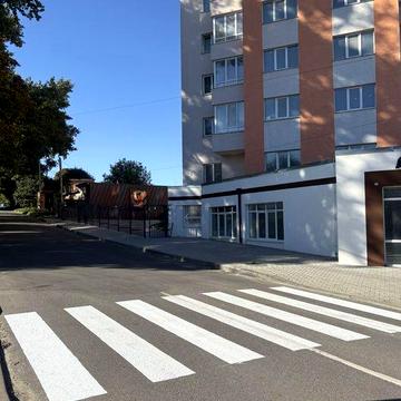 2к. кв. 50 000$  5 хв до Центру міста 75 м2