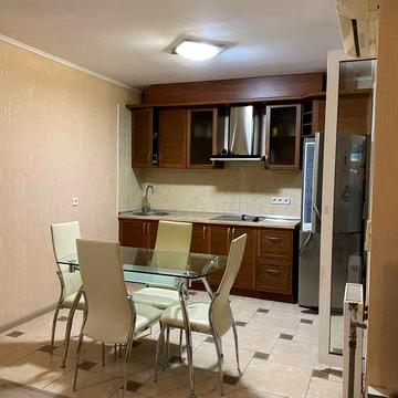 Сдам 1 комнатную квартиру в Харкові. Студия. 5 мин от стм. Спортивна.