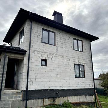 Будинок масив Електроніка від власника