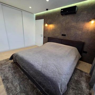 Запорізьке шосе, 28