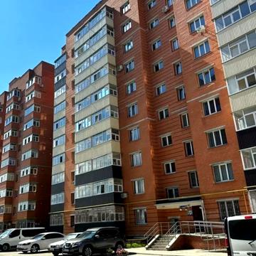 Луганська вул., 11