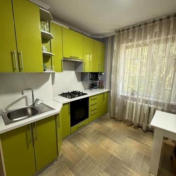 Продам 1 кім квартиру. Все залишається! 4 мікрн