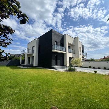 Продаж дизайнерського дуплекса/р-н. Садовий/ будинки/тауни/котеджі