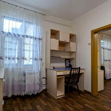Довгострокова оренда 2к Квартира Довженка вулиця