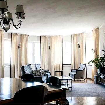 Продаж  4х.кв Туровська 31. Ціна 300 000 $