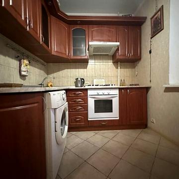 Продпж 3-кв в р-н Нового Академічного ліцею по вул. Головатого. 8
