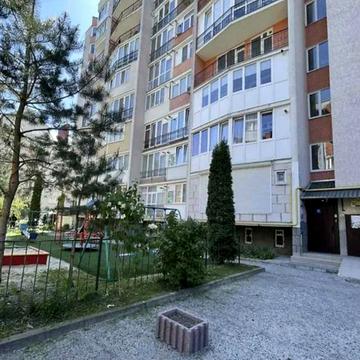Продаж 1к квартири 47 кв. м на вул. Вільхова