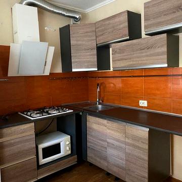 Оренда двохкімнатноі квартири на Івана Кожедуба