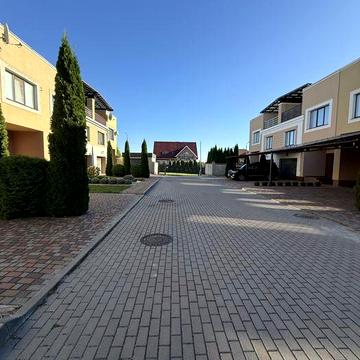 Продаж таунхаусу по Кибалюка
