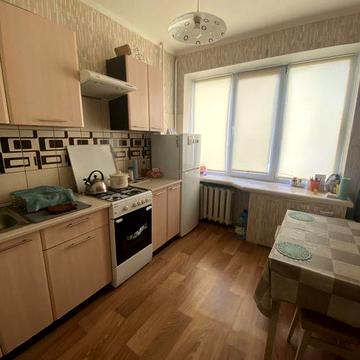 1к , Липки, Печерськ, метро Арсенальна, Хрещатик, Палац Спорту