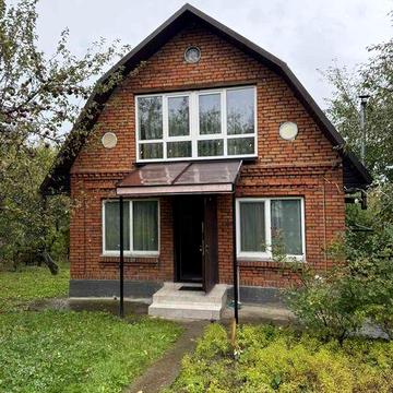 Продам будинок в Лезнево з Гаражем