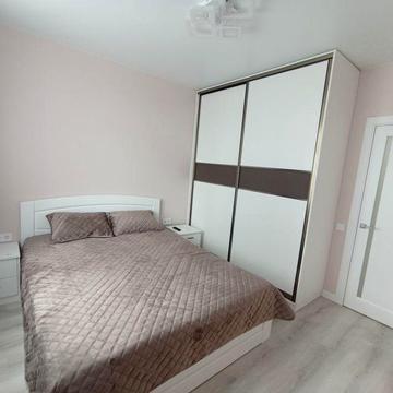 Перша здача. Власник. Двох кімнатна квартира ЖК Варшавський 3.