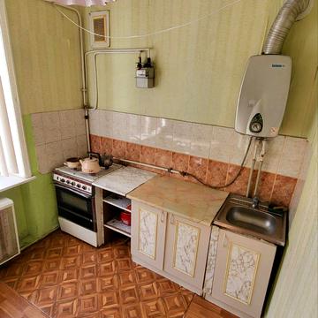Комарницького вул., 9