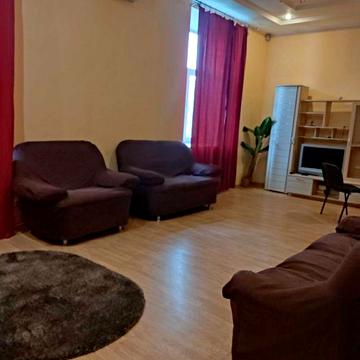 Хрещатик 8б. 100кв.м, три санвузла