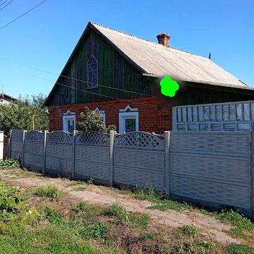 Продаю кирпичный дом в живописном р-не г Мерефа 27 соток