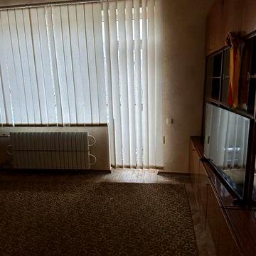 2 комнатная квартира в центре. Каразина 13.