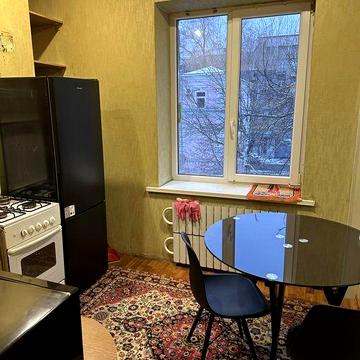 2 комнатная квартира в центре. Каразина 13.