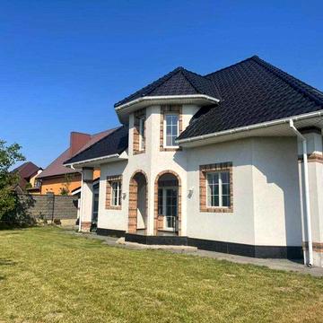 Район "Баобаба"! Якісний будинок з ремонтом в с. Рованці
