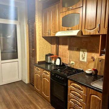 Продам полнометражную 2х ком кв-ру в центре, ул.Трегубенко 3/4