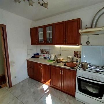 Частина будинку 60м². Центр.(поряд ЖК "Перлина"). Автономне опалення.