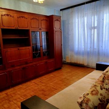2-кімнатна квартира вул.Бережанська,24 Мінський масив рядом Оболонь