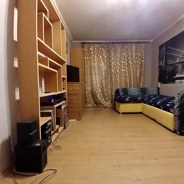 Макіївська вул., 2